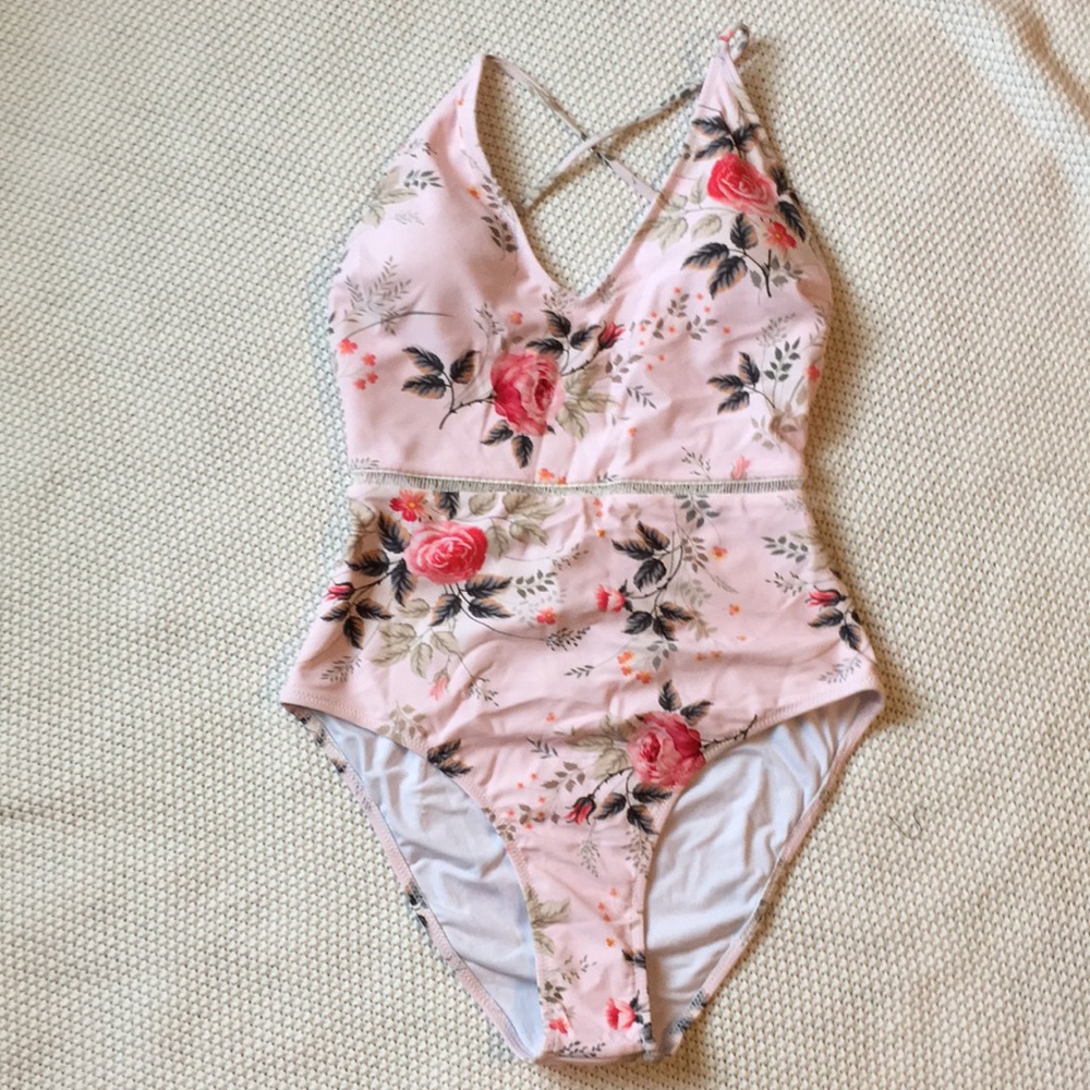Cupshe one piece floral swimsuit